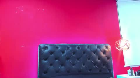 MARIHAM AND MURATH online show from 11.22.25