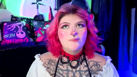 Snapshot of mariiana_velezz chatting on 12.03.25 mariiana_velezz online show from 12.03.25