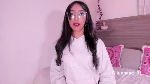 Luna Dulk online show from 09.23.25