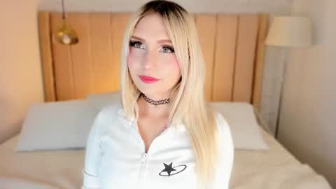 Mariluu  online show from 07.10.26