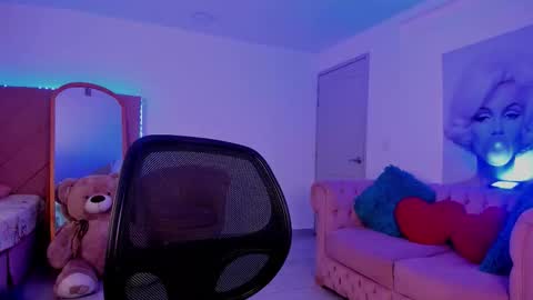 Marily Daniela online show from 09.21.25