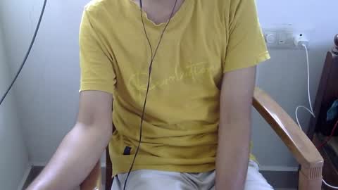 The SHY UncutBoy online show from 04.14.26