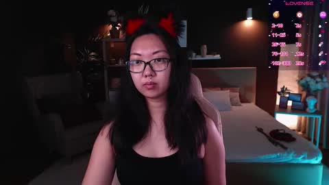 Snapshot of marine_vact chatting on 10.15.25 Marine online show from 10.15.25