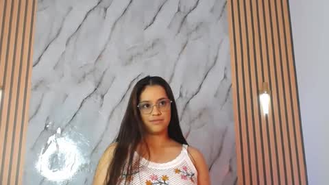 Marinella16 online show from 10.29.25