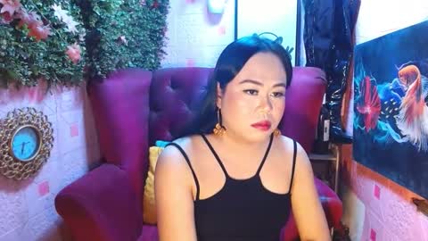 Snapshot of mariposa_911 chatting on 09.14.25 LEAH online show from 09.14.25