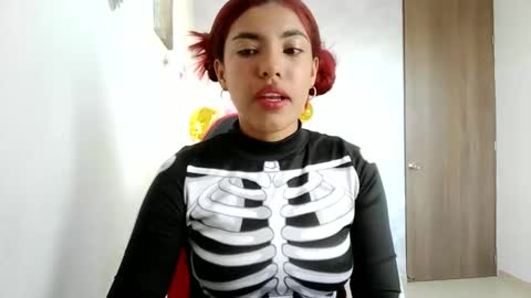 Mariposa online show from 11.11.25