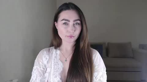 Snapshot of marishaarimova chatting on 10.14.25 Marisha Arimova online show from 10.14.25