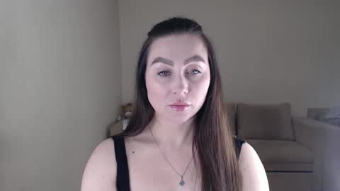 Snapshot of marishaarimova chatting on 10.20.25 Marisha Arimova online show from 10.20.25