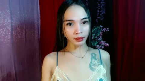 Snapshot of marishkafoxx chatting on 06.26.26 marishka online show from 06.26.26