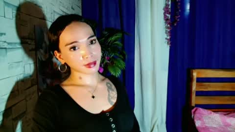 Snapshot of marishkafoxx chatting on 07.06.26 marishka online show from 07.06.26