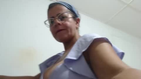 Snapshot of mariska_69 chatting on 10.18.25 mariska_69 online show from 10.18.25