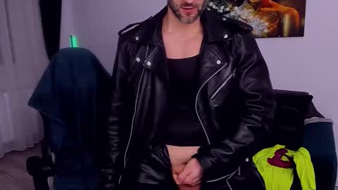 MarisMuscle online show from 01.23.25