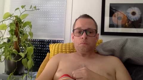 Little Mark online show from 04.08.26