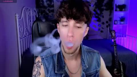 Snapshot of mark_caron chatting on 10.03.25 mark_caron online show from 10.03.25