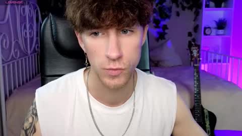 Snapshot of mark_caron chatting on 10.16.25 mark_caron online show from 10.16.25