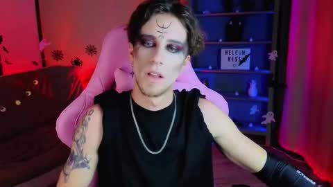 Snapshot of mark_caron chatting on 10.30.25 mark_caron online show from 10.30.25