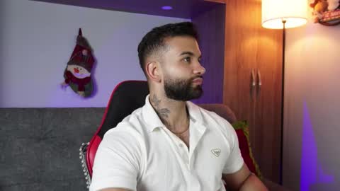 Mark online show from 12.18.25