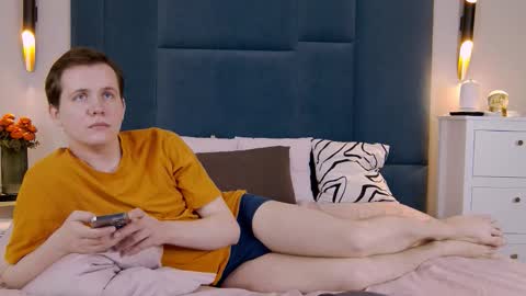 Mark online show from 03.20.26