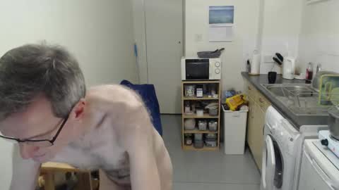 Snapshot of mark_islington chatting on 09.24.25 mark_islington online show from 09.24.25