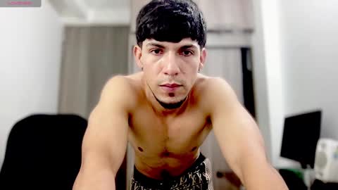 Snapshot of mark_rut chatting on 03.06.25 MODEL Mark Rut online show from 03.06.25