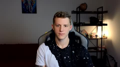 Snapshot of mark_shturman chatting on 12.19.25 mark_shturman online show from 12.19.25