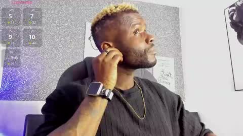 Snapshot of mark_vega chatting on 02.22.26 Mark online show from 02.22.26