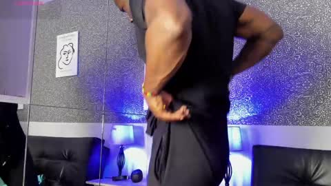 Snapshot of mark_vega chatting on 03.17.26 Mark online show from 03.17.26