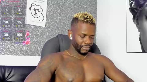 Snapshot of mark_vega chatting on 03.19.26 Mark online show from 03.19.26