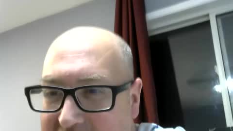mark online show from 01.04.25