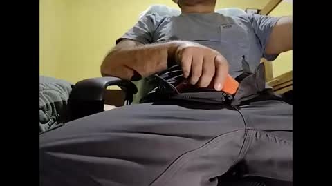 Snapshot of markoanto35 chatting on 02.02.25 markoanto35 online show from 02.02.25