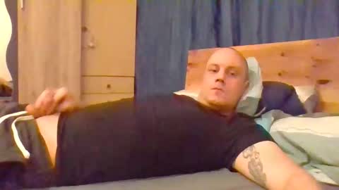 markus_7 online show from 10.15.25