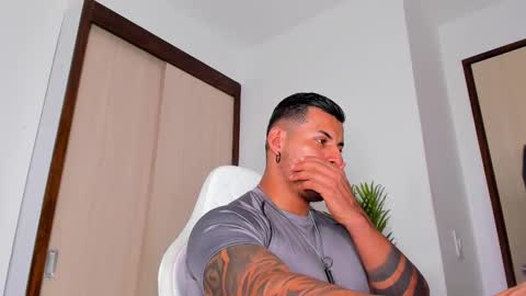 Snapshot of markus_blass chatting on 02.21.25 markus... Y online show from 02.21.25