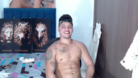 Snapshot of markvegan chatting on 01.07.25 markvegan online show from 01.07.25