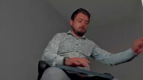 MARK online show from 11.04.25