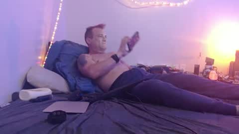 markymark101825061 online show from 01.21.25