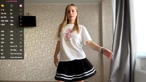 Olivia online show from 09.16.25