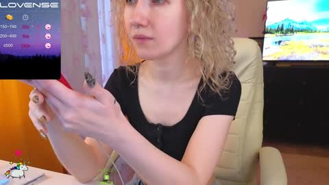 Alena online show from 01.05.25