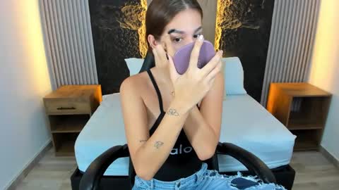 Maly online show from 02.13.25