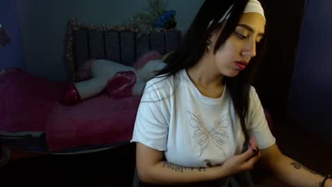 maroval online show from 02.06.25