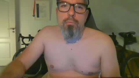 marriedcock1980 online show from 12.10.24