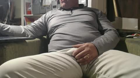 Snapshot of marrieddad19751975 chatting on 02.25.25 only fans marrieddad19751975 online show from 02.25.25
