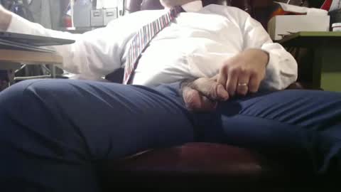 Snapshot of marrieddad19751975 chatting on 09.10.25 only fans marrieddad19751975 online show from 09.10.25