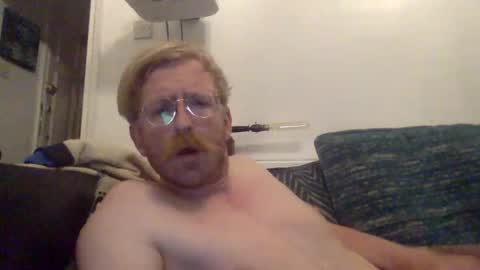Snapshot of marriedmannextdoor chatting on 06.10.26 marriedmannextdoor online show from 06.10.26