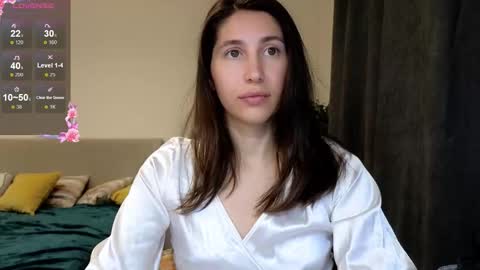 marrycolins online show from 10.15.25