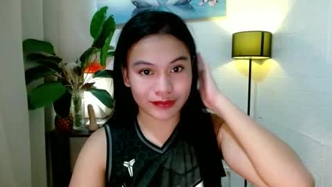 Wenwen online show from 12.19.24