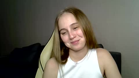 marryvi online show from 02.24.26