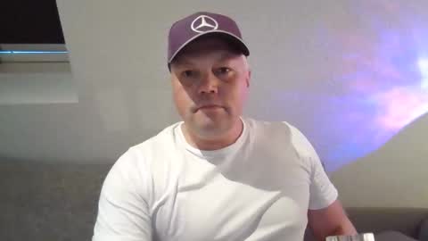 Snapshot of mars0481 chatting on 09.10.25 mars0481 online show from 09.10.25