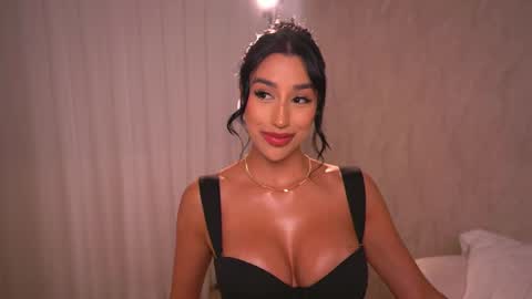 Snapshot of marsabass chatting on 02.12.25     online show from 02.12.25