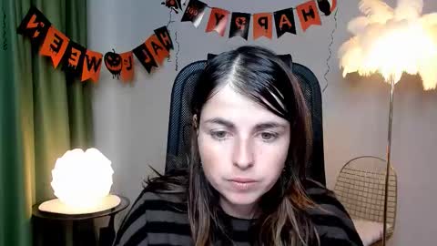 martaedams online show from 10.25.25