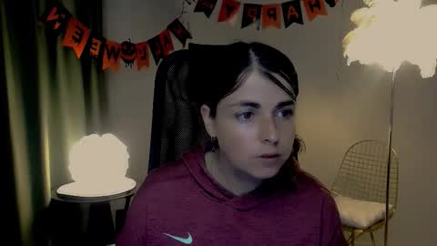 martaedams online show from 10.29.25